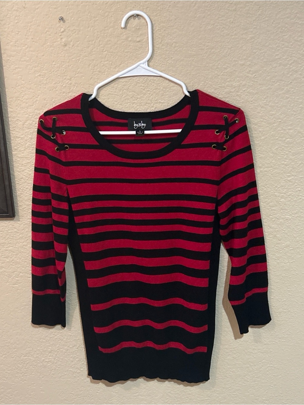Y2K Red & Black Striped Lace Up Shoulder Knit Top Emo Scene Mall Goth Size L
